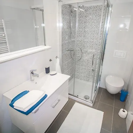 Pineta House Vidos Apartment Porec Exterior photo